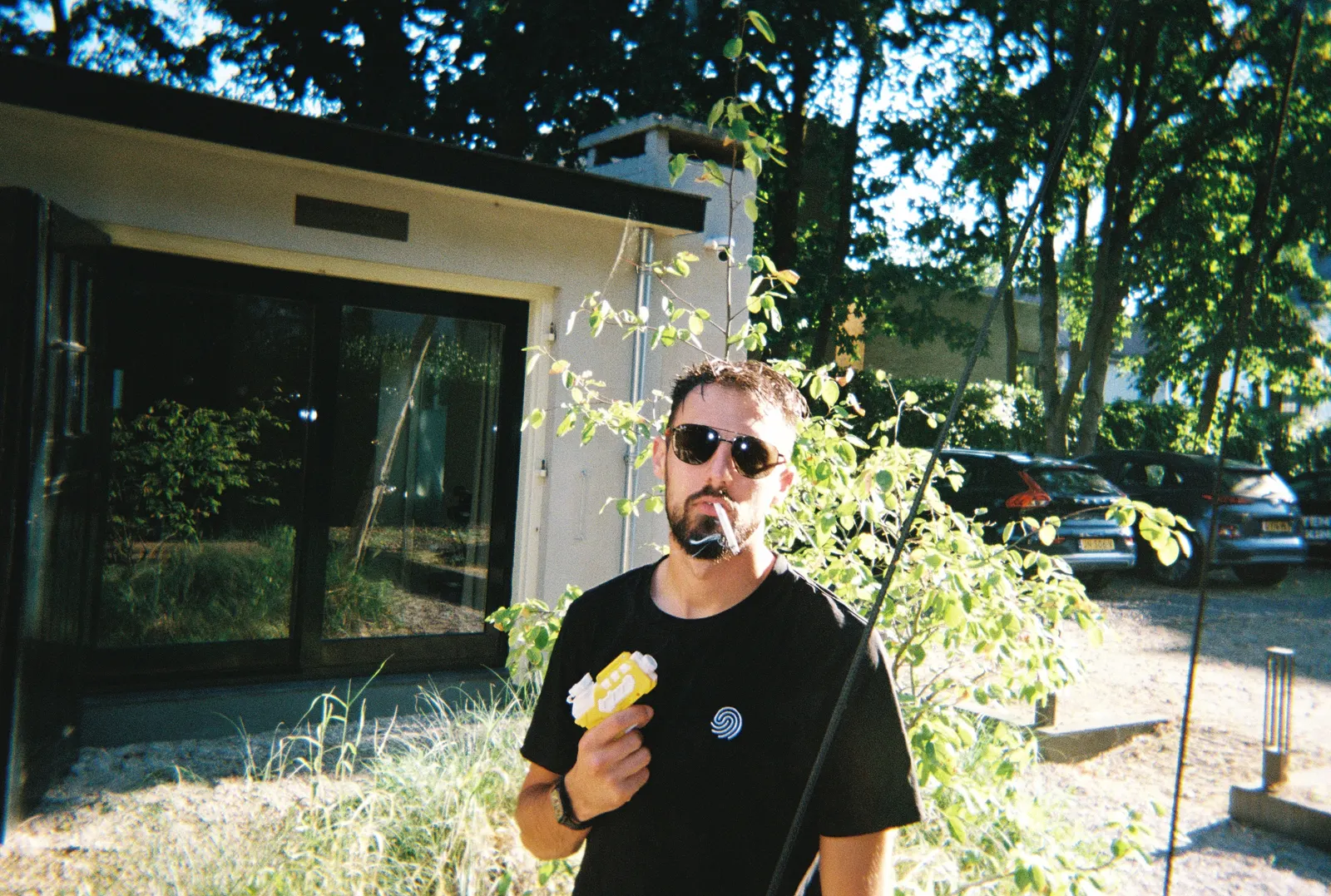 Frame 156 of 209, roll 5