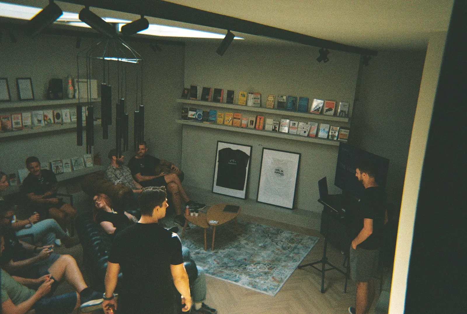 Frame 59 of 209, roll 8