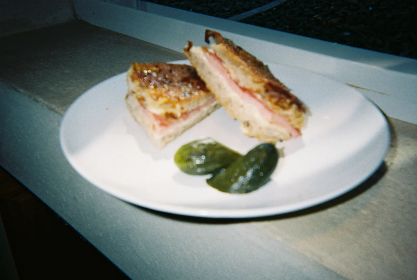 Frame 53 of 209, roll 10