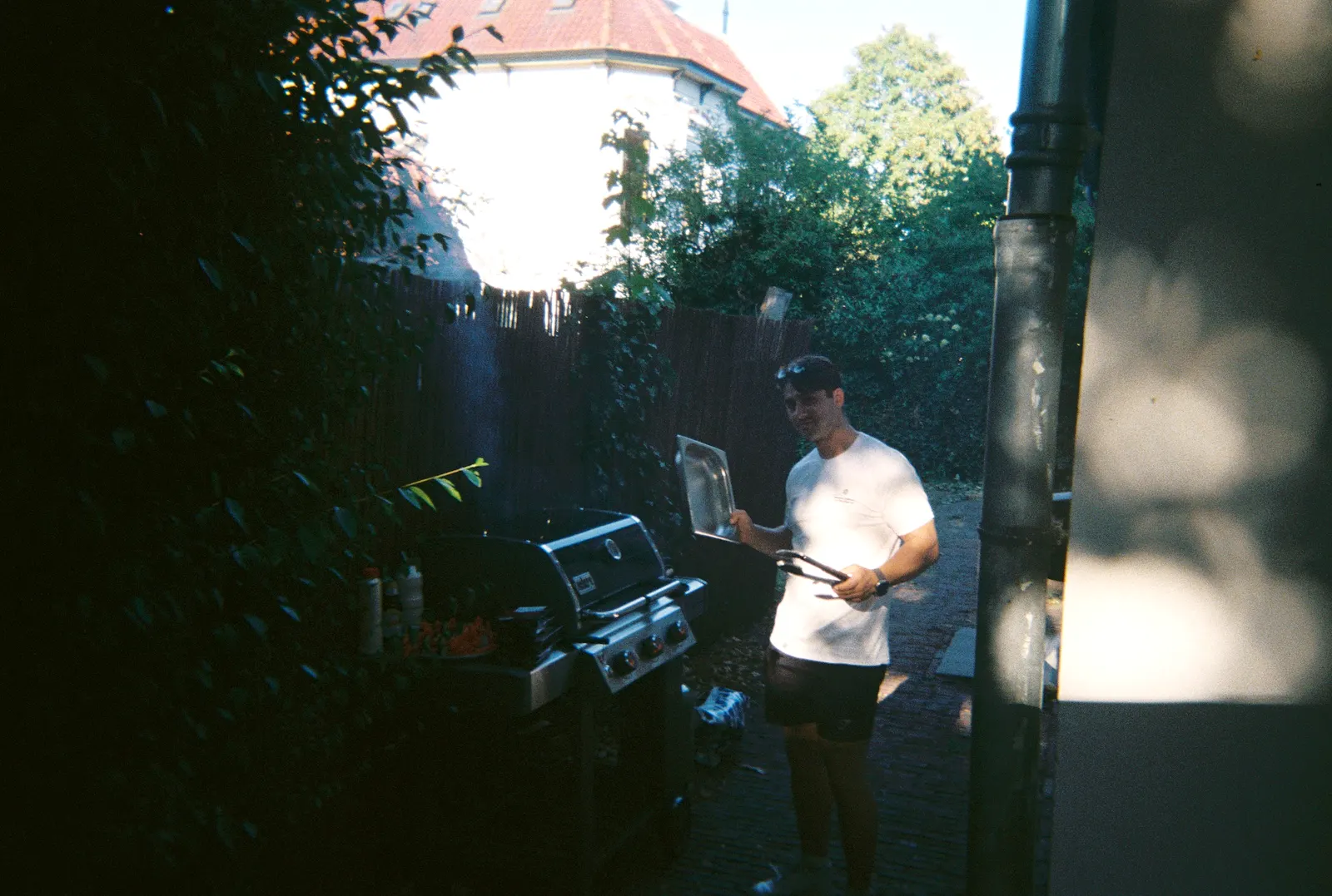 Frame 127 of 209, roll 13
